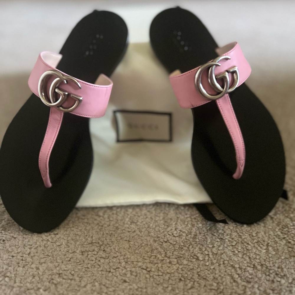 Authentic Gucci double G pink leather sandals size 36 - Picture 4 of 4